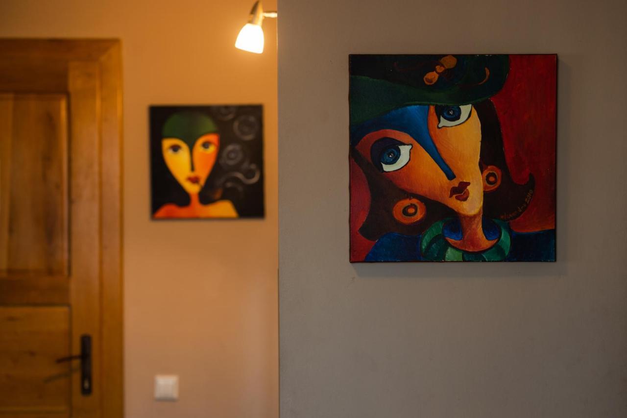 Pension Gallery Brasov Luaran gambar